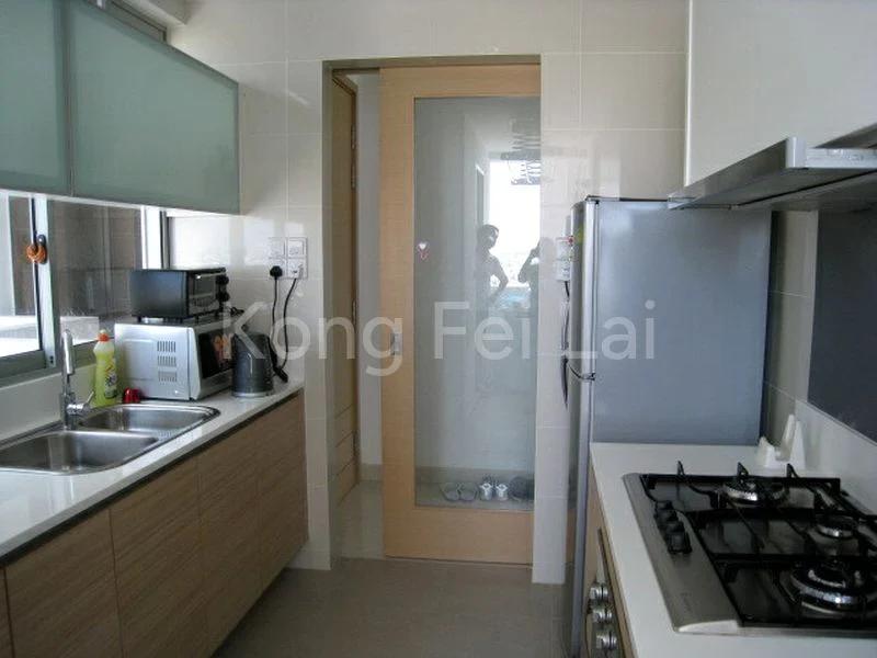 3 Bed Condo for Rent in  Versilia On Haig - Image 4
